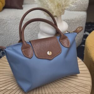 HM-782 - Medium Nylon Tote
